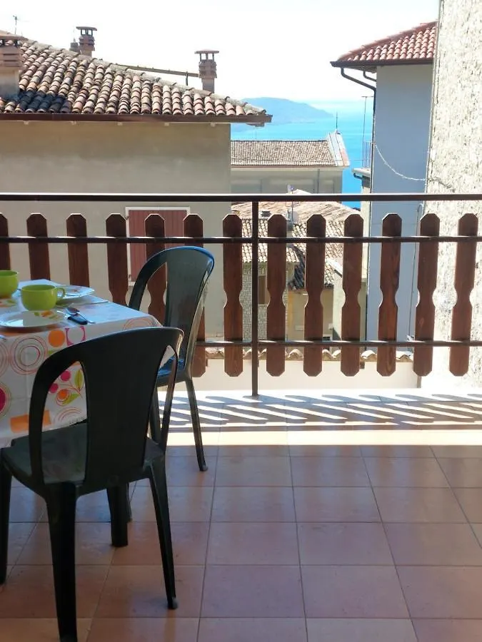 Appartamento Gio B Tignale Apartment